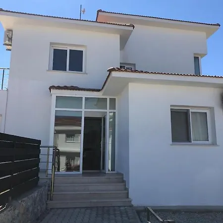 Darbaz * Cirénia